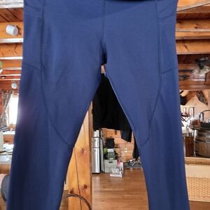 ZYIA Womenen's Deep Navy Crop Leggings